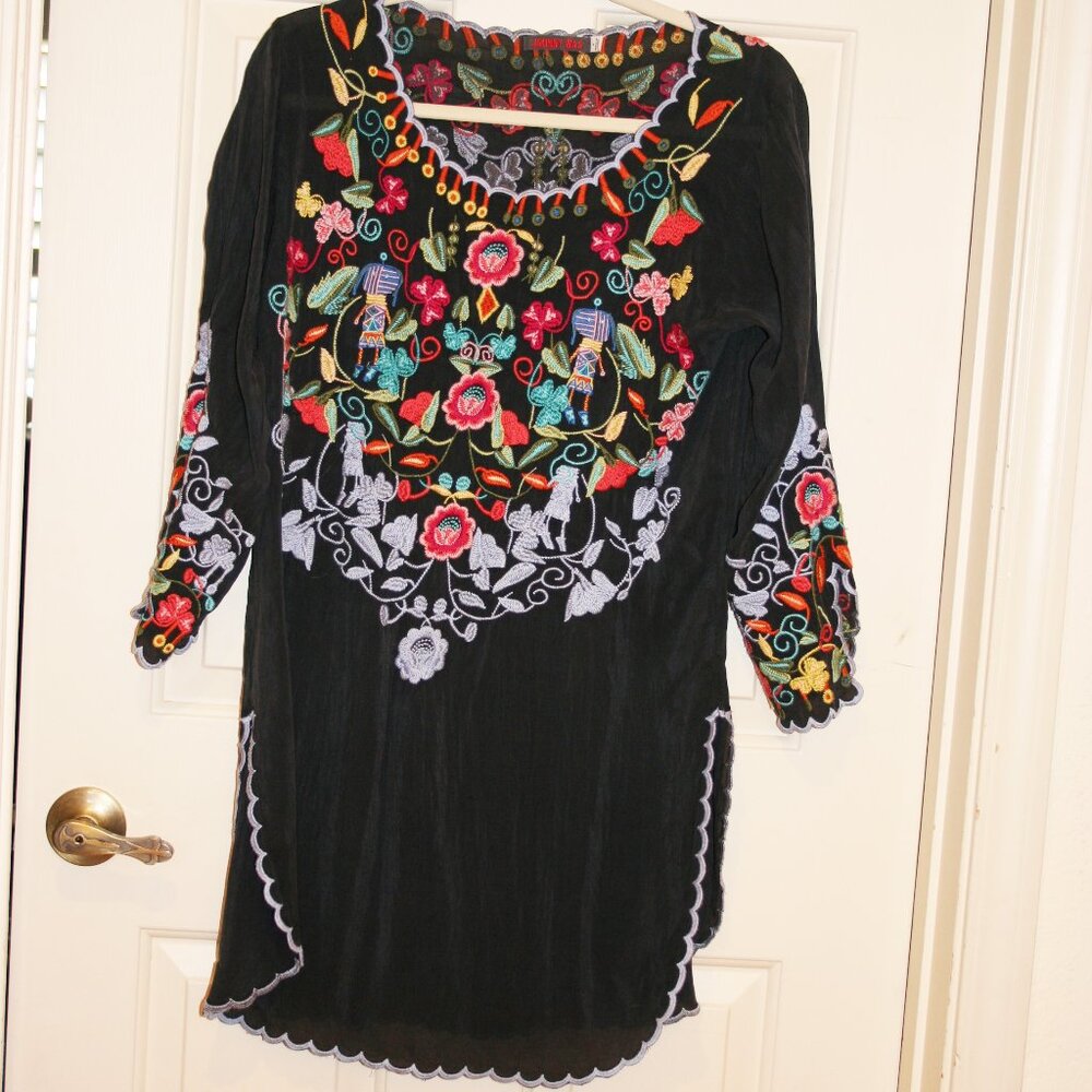JOHNNY WAS  Navy Blue Top or Long Tunic with Embroidered Flowers